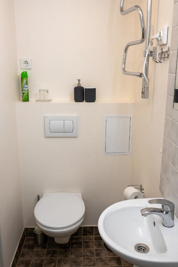 Appartement Stuudio 17 à Kuressaare Extérieur photo